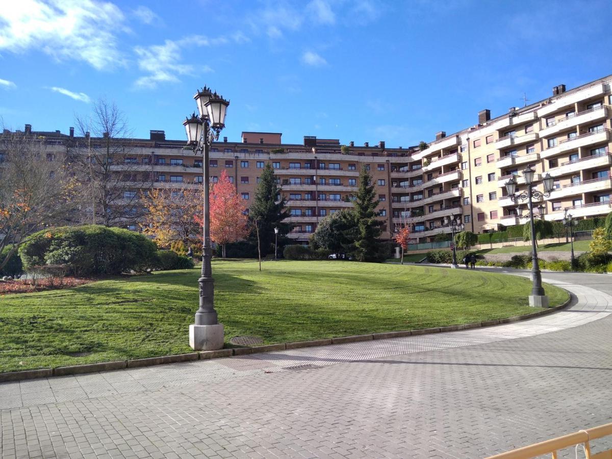 Jardines De Vinjoy Apartment Oviedo Luaran gambar