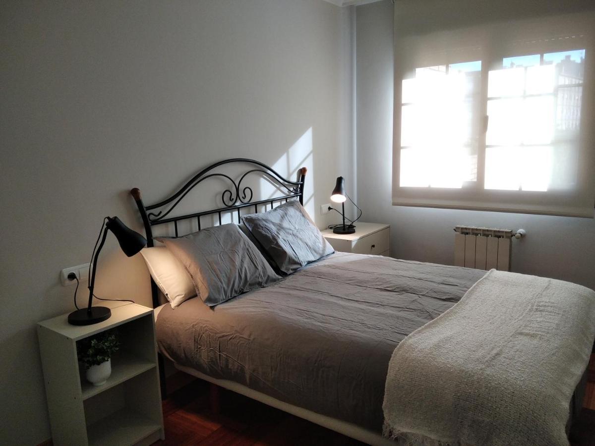 Jardines De Vinjoy Apartment Oviedo Luaran gambar